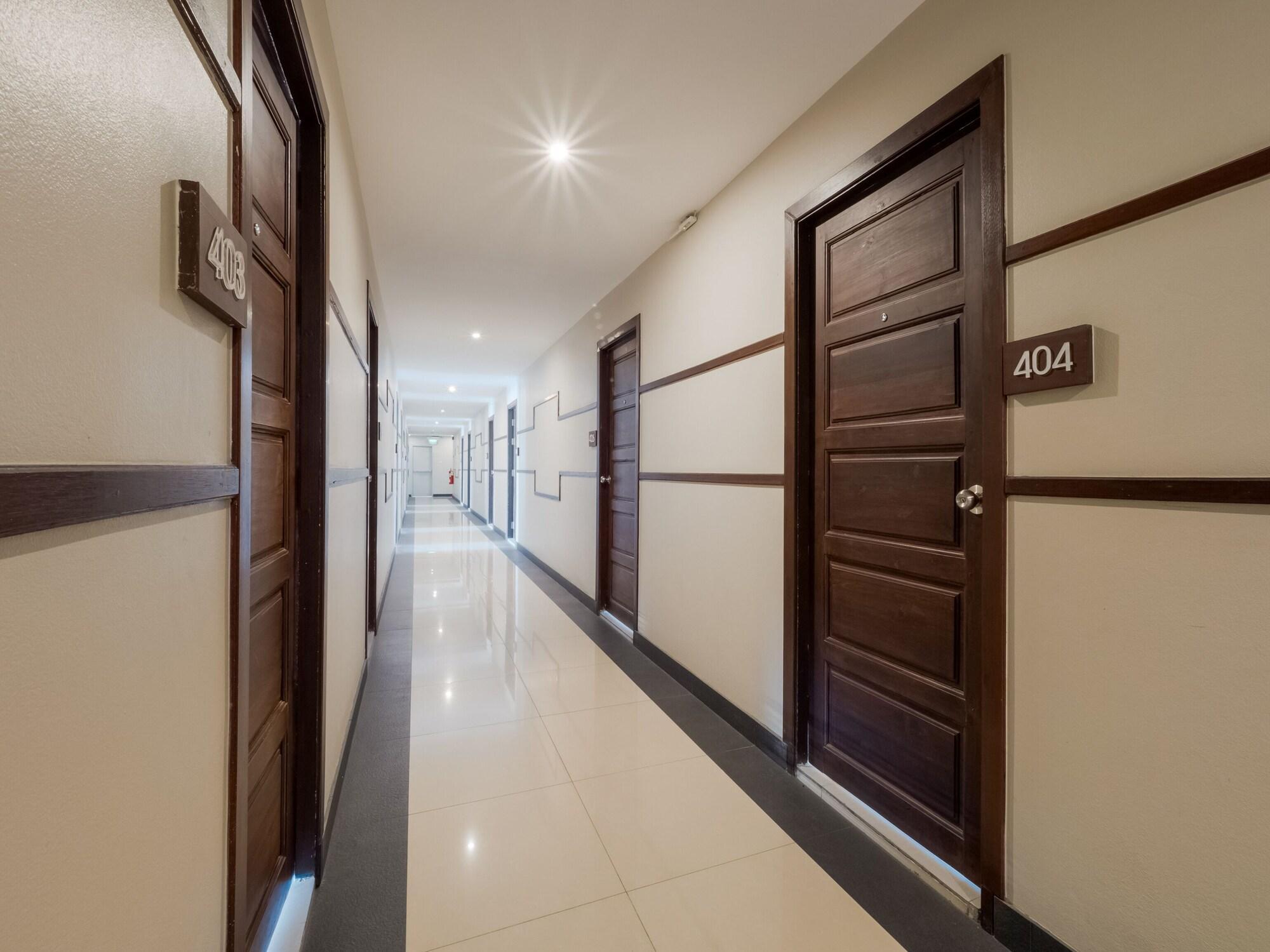 Capital O 1102 The Sp Boutique Hotel Pattaya Ngoại thất bức ảnh